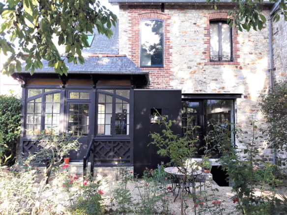 642019 FACADE ARRIERE